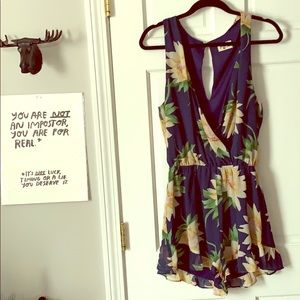 Show me your mumu romper size Large